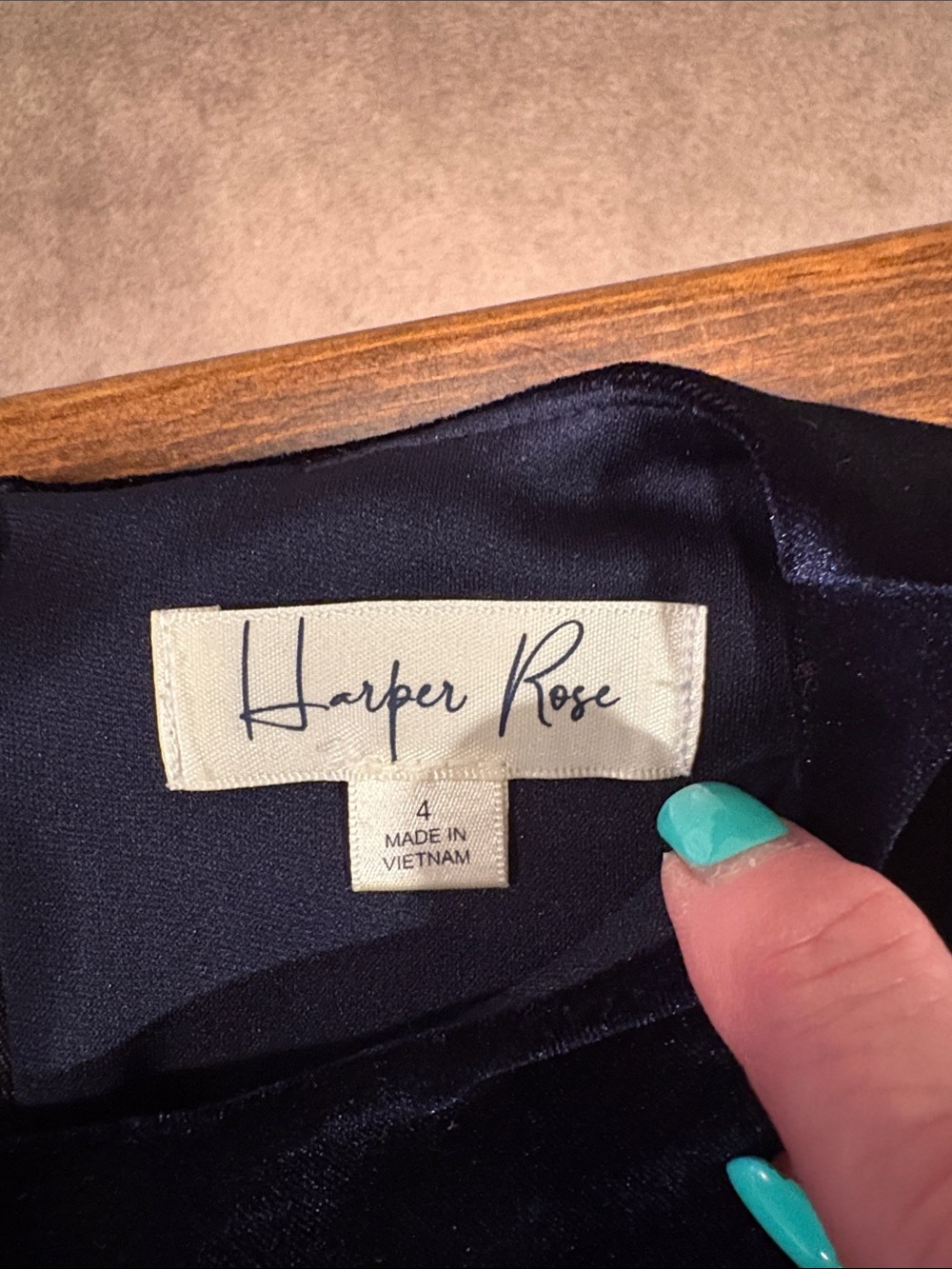 NWT Harper Rose Long Sleeve Ruched Velvet Dress Size 4 - Picture 13 of 15
